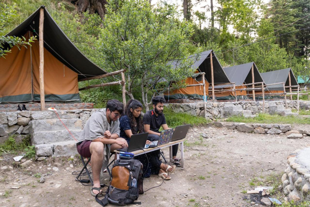 Himtrek Riverside Camps & Hostel Manali المظهر الخارجي الصورة